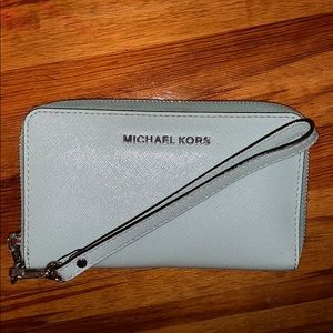Michael Kors wallet/wristlet